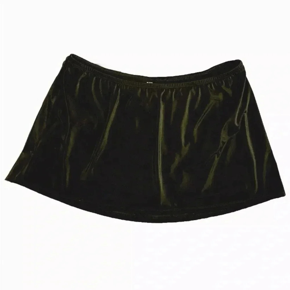 NEW LANE BRYANT CACIQUE BLACK SLITTED SWIM SKIRT Size 24 With Elastic Waist Band